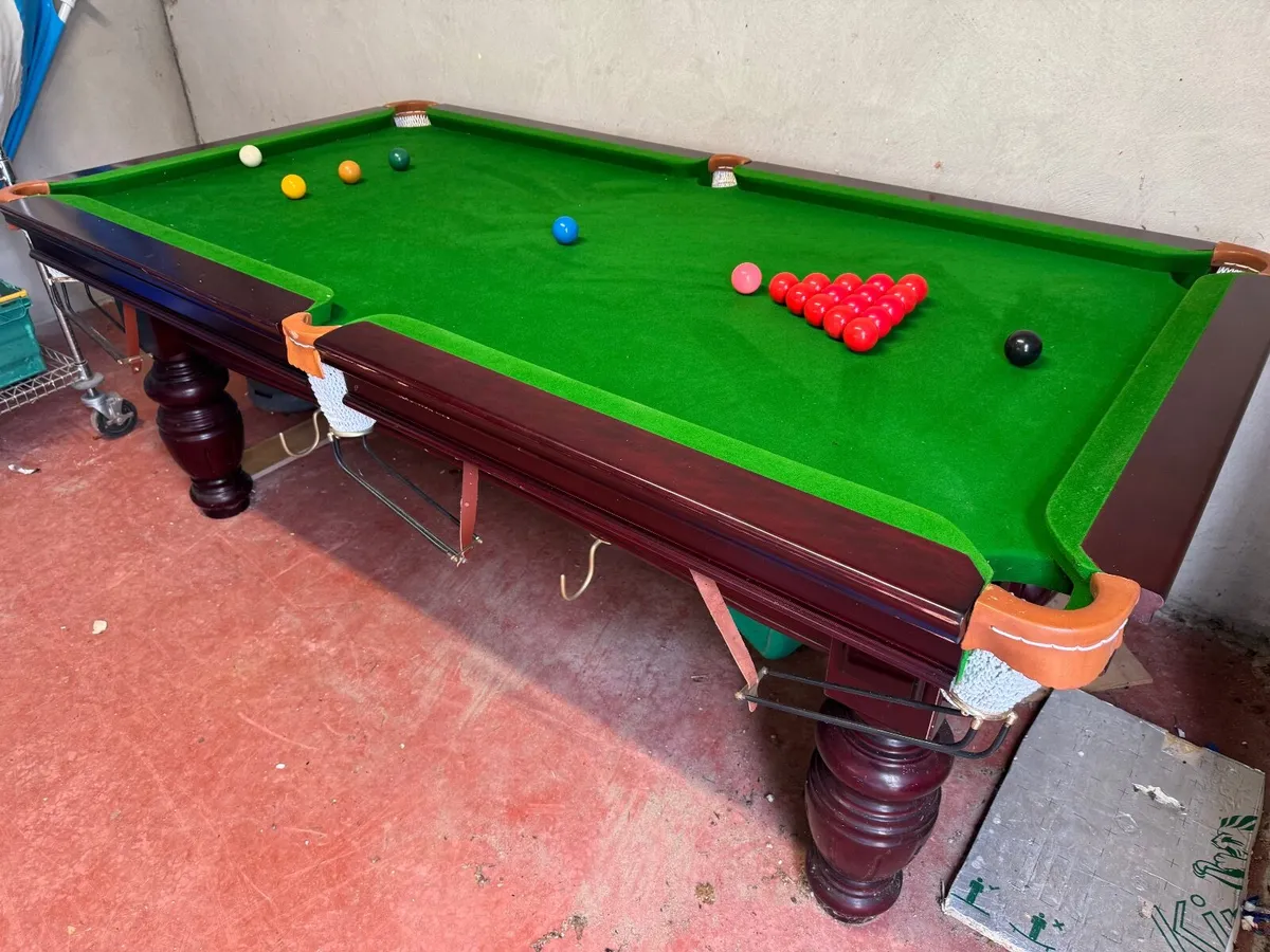 snooker / pool table - Image 2