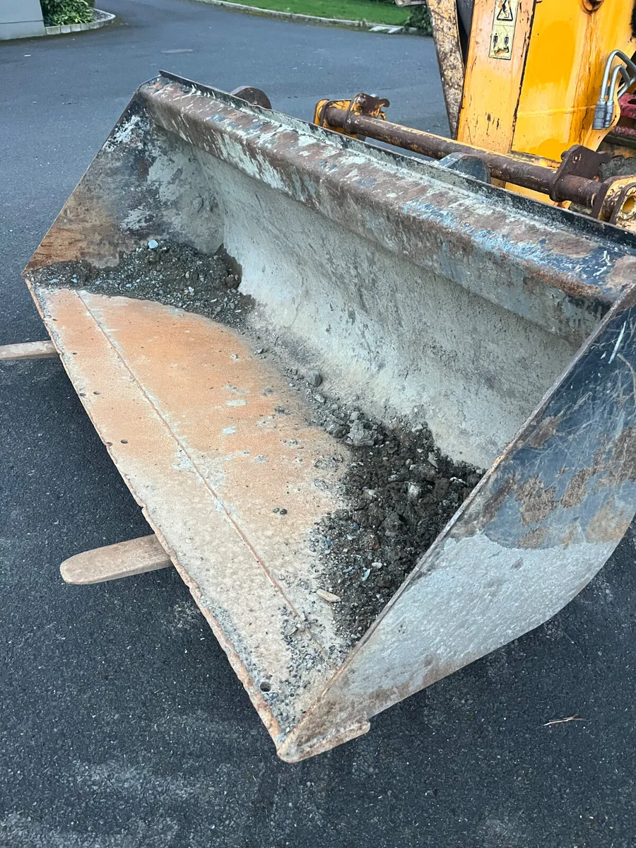 JCB teleporter bucket - Image 4