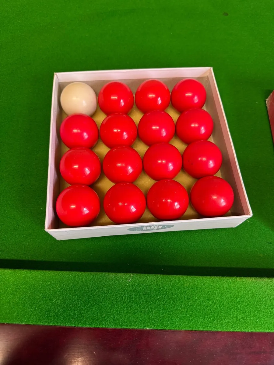 snooker / pool table - Image 4