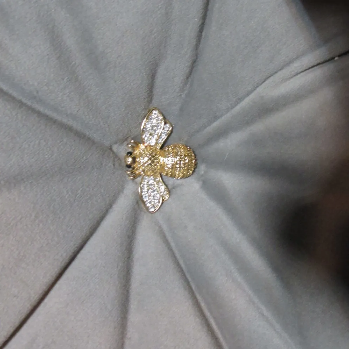 Bellucci Decorative Cushion – 49x32cm – Bee Detail - Image 2