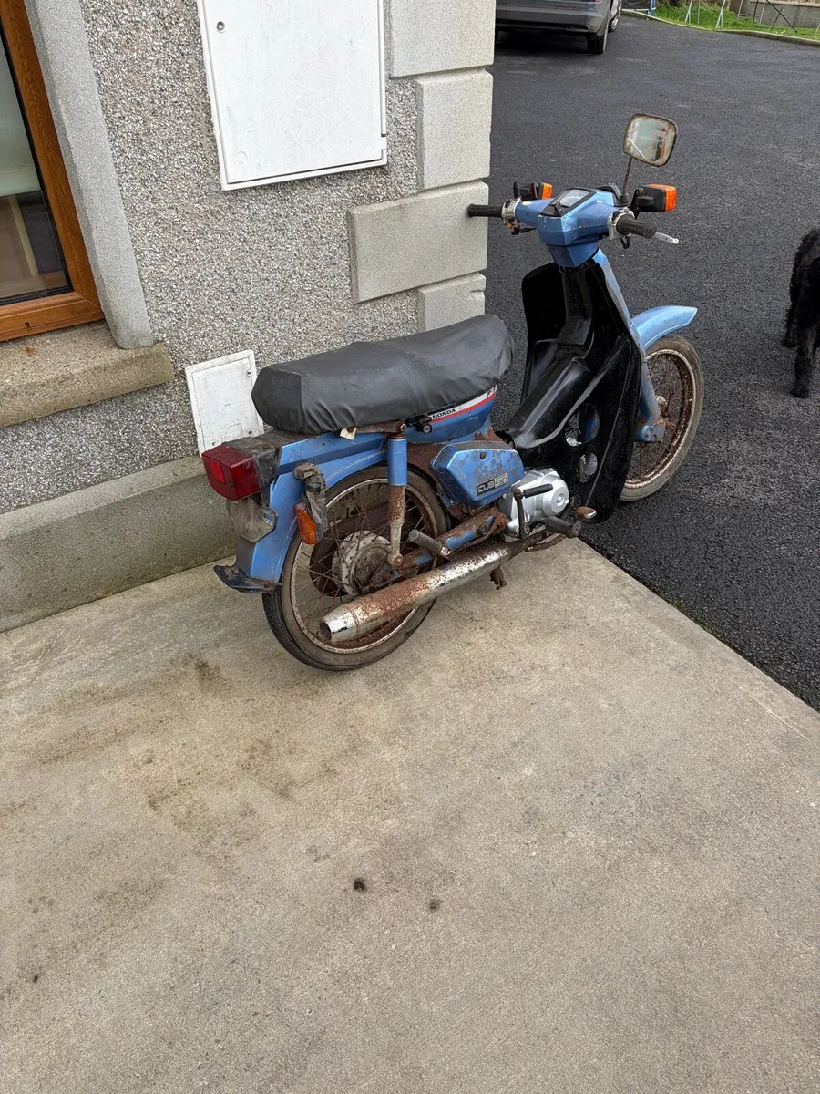 Honda 90 barn find - Image 3