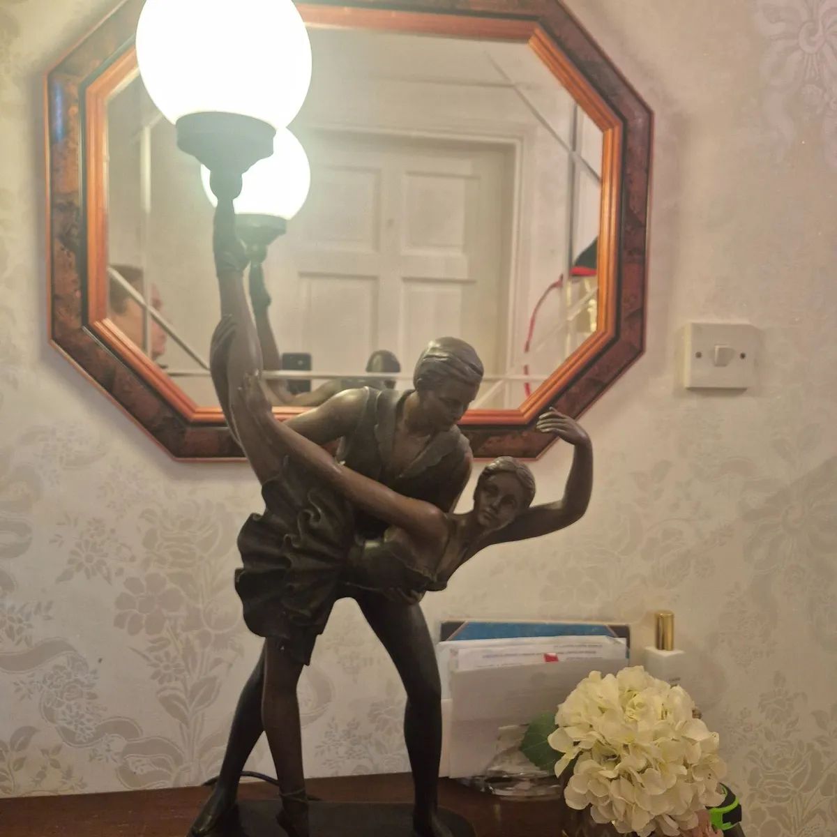 Table lamp - Image 1