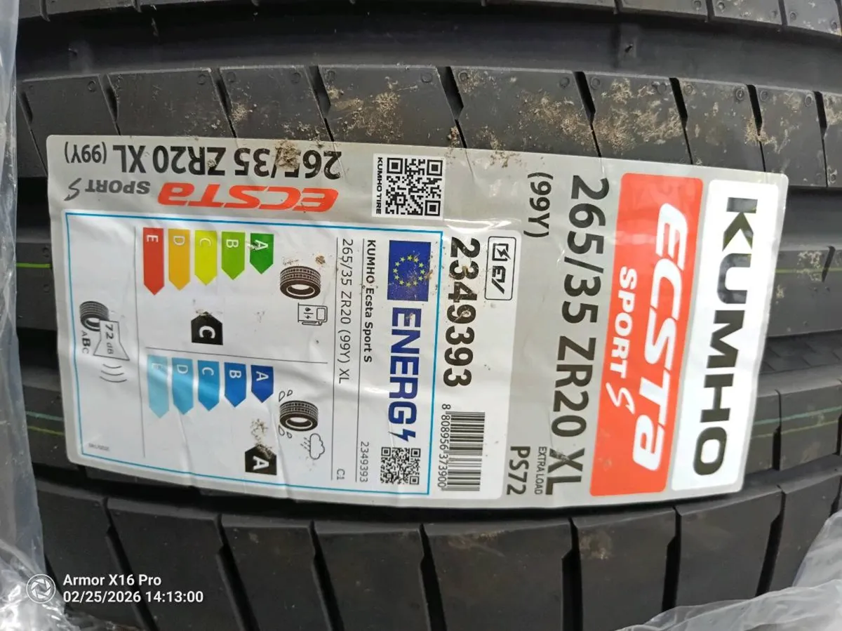 265/35r20 kumho ps72 - Image 1