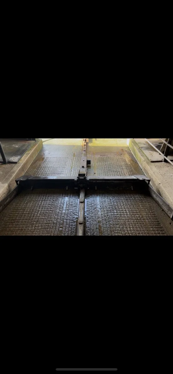 Automatic Scrapers - Image 1