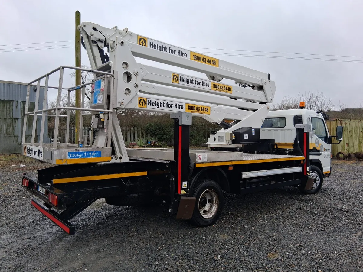 CTE 26JH - 26m Artic Boom on Mitsubishi Canter - Image 3