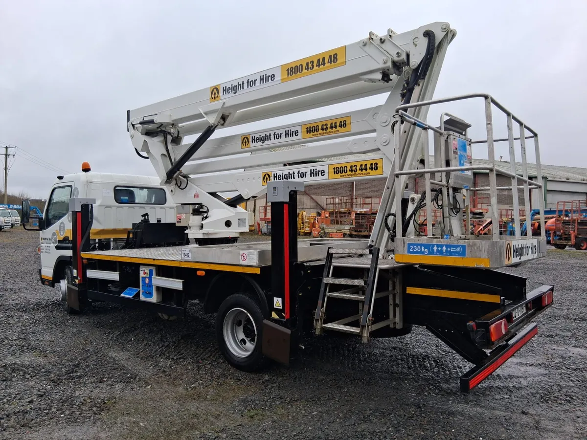 CTE 26JH - 26m Artic Boom on Mitsubishi Canter - Image 2