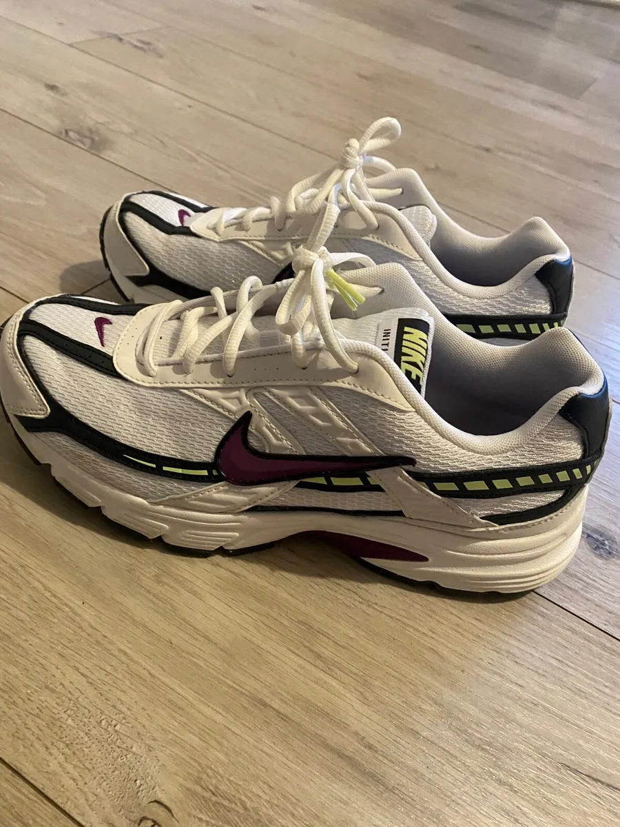 Mens Nike Trainers - Image 3