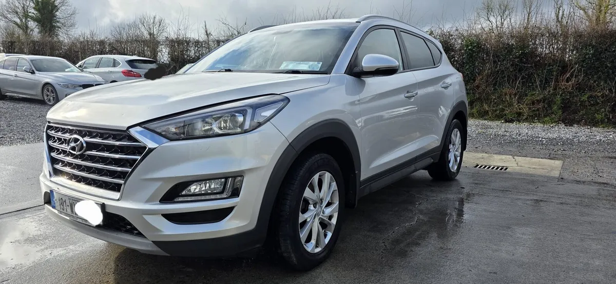 191 HYUNDAI TUCSON DIESEL - Image 3