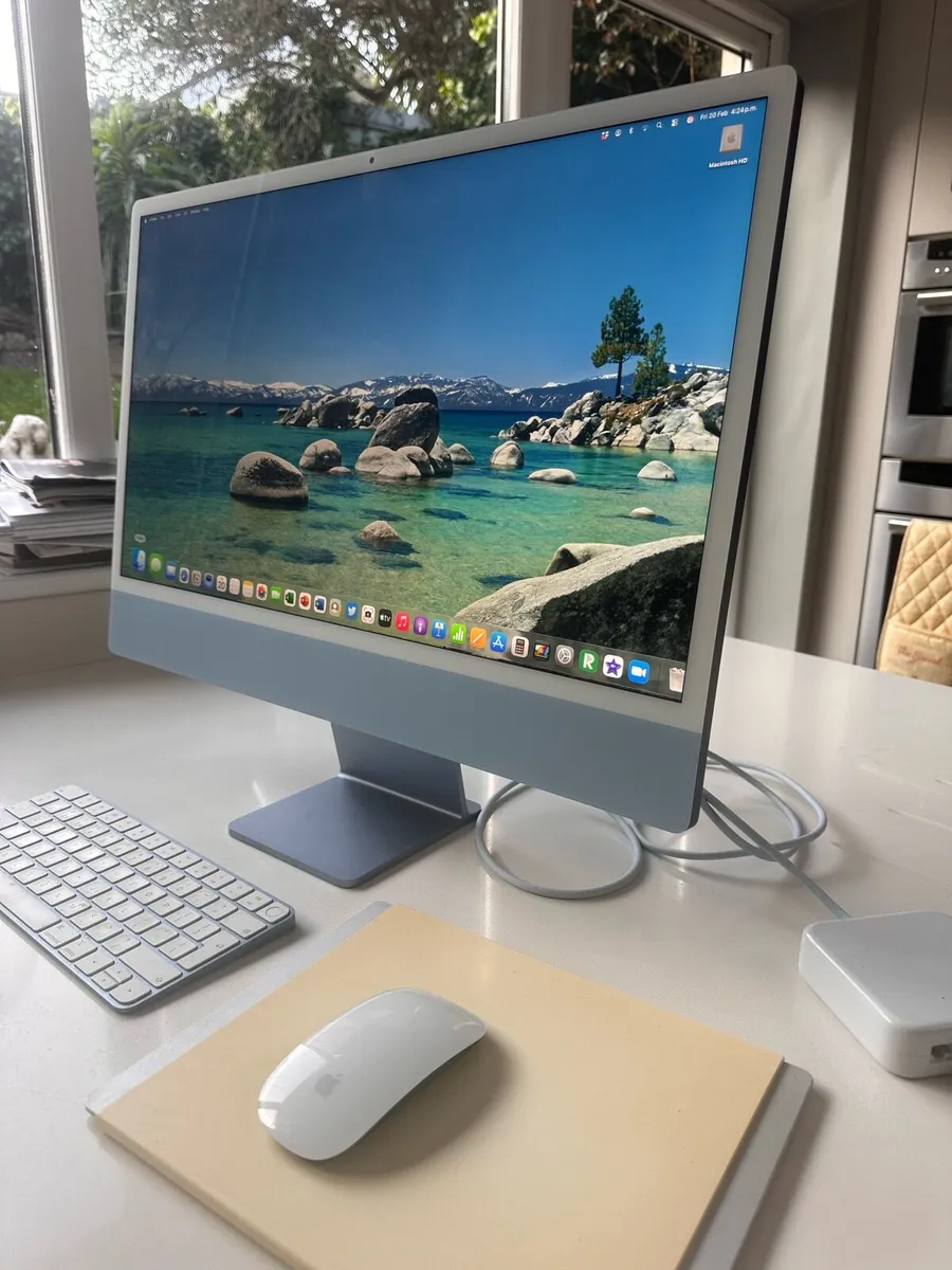 24” iMac - 2021 (Like new) - Image 1