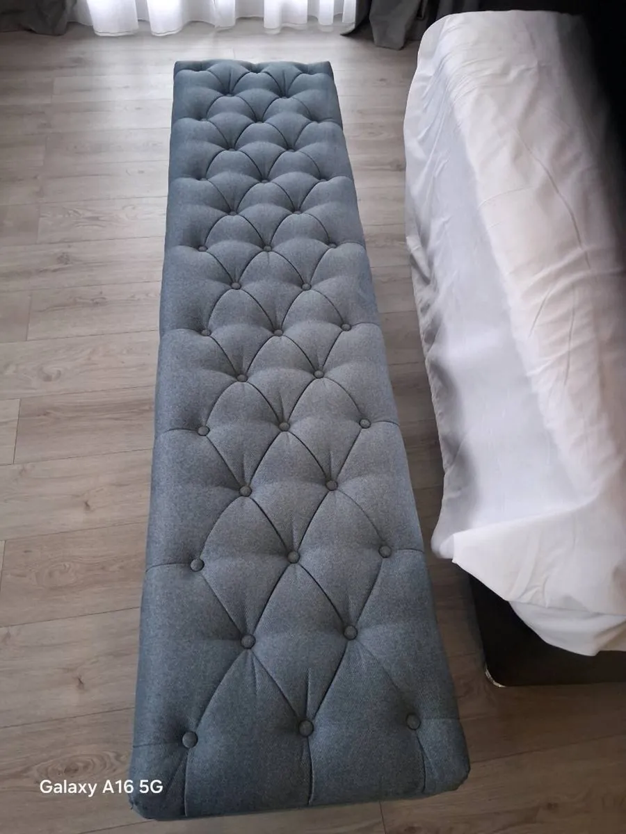 Bed end seat - Image 2