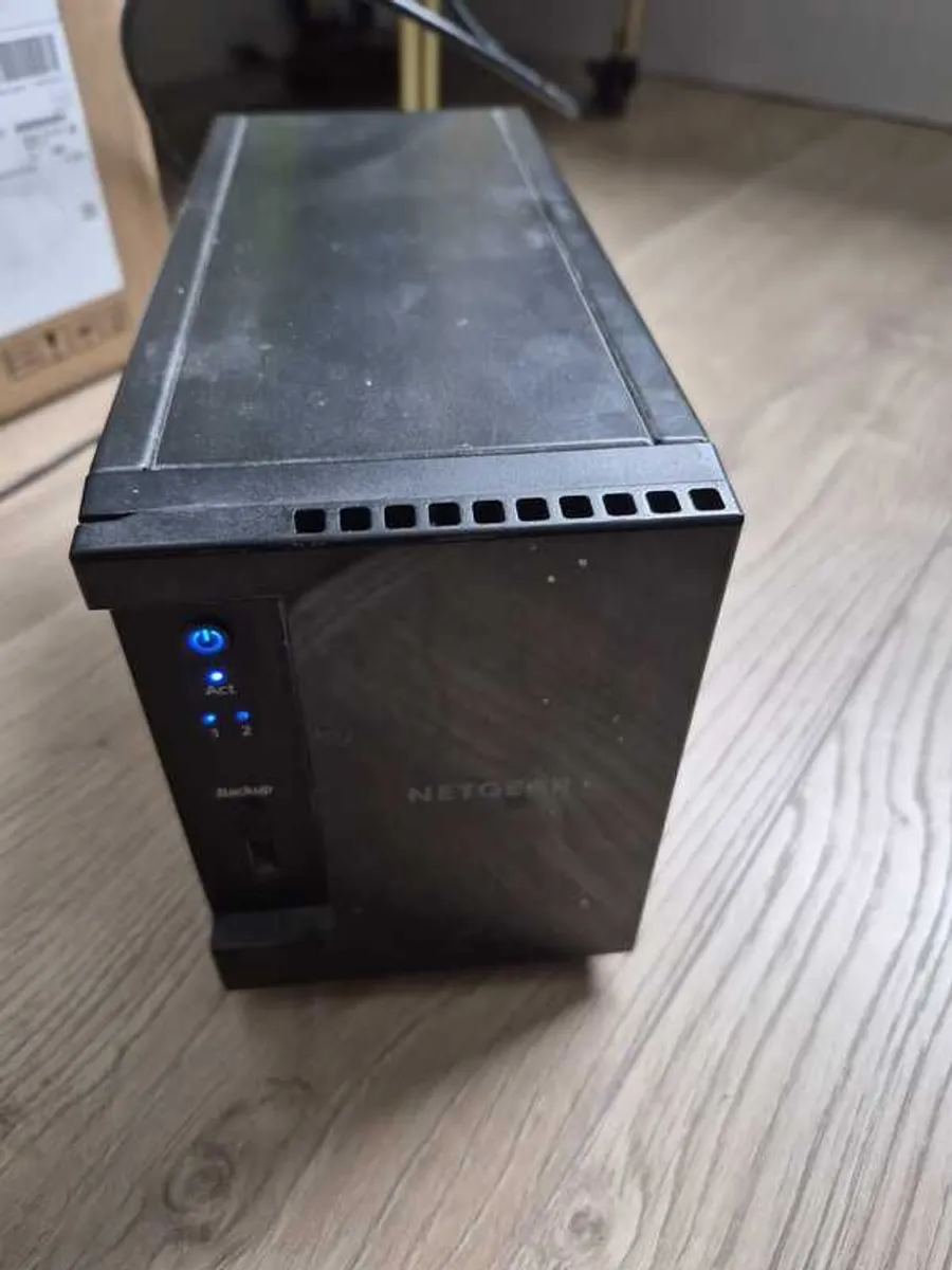 Netgear ReadyNAS 102 - 4TB - Image 1
