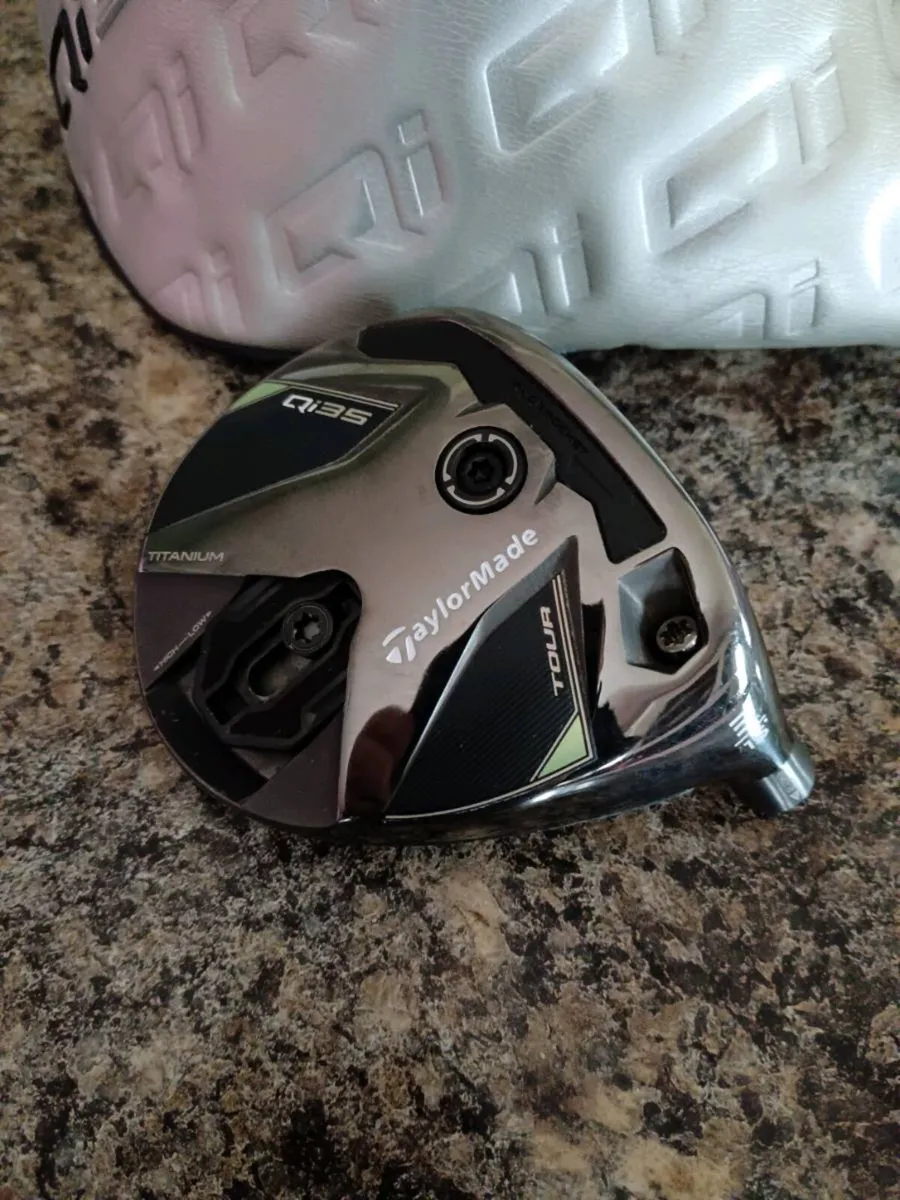 Taylormade Qi135 Tour 3 Wood Head. New. - Image 1