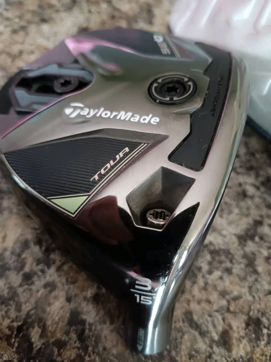 Taylormade Qi135 Tour 3 Wood Head. New. - Image 2