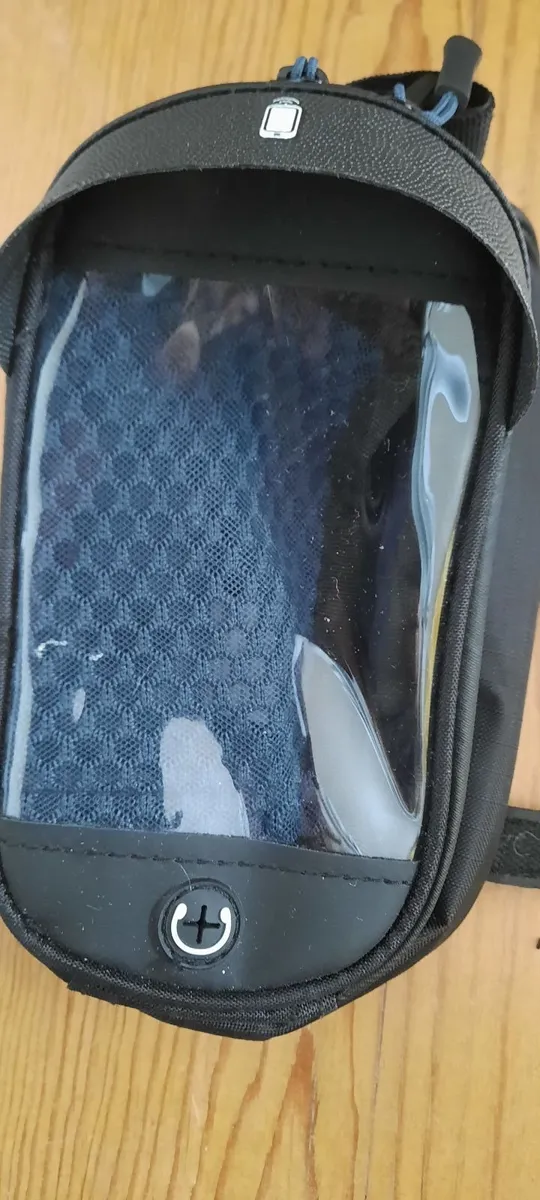 Bike accessories lock and bike bag/smartphone hold - Image 3