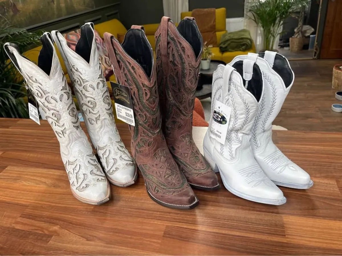 Cowboy boots - Image 4
