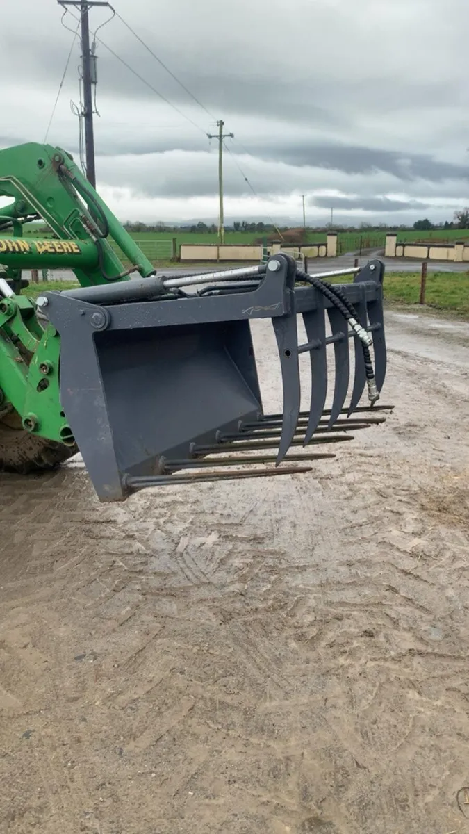 Silage Grab - Image 1