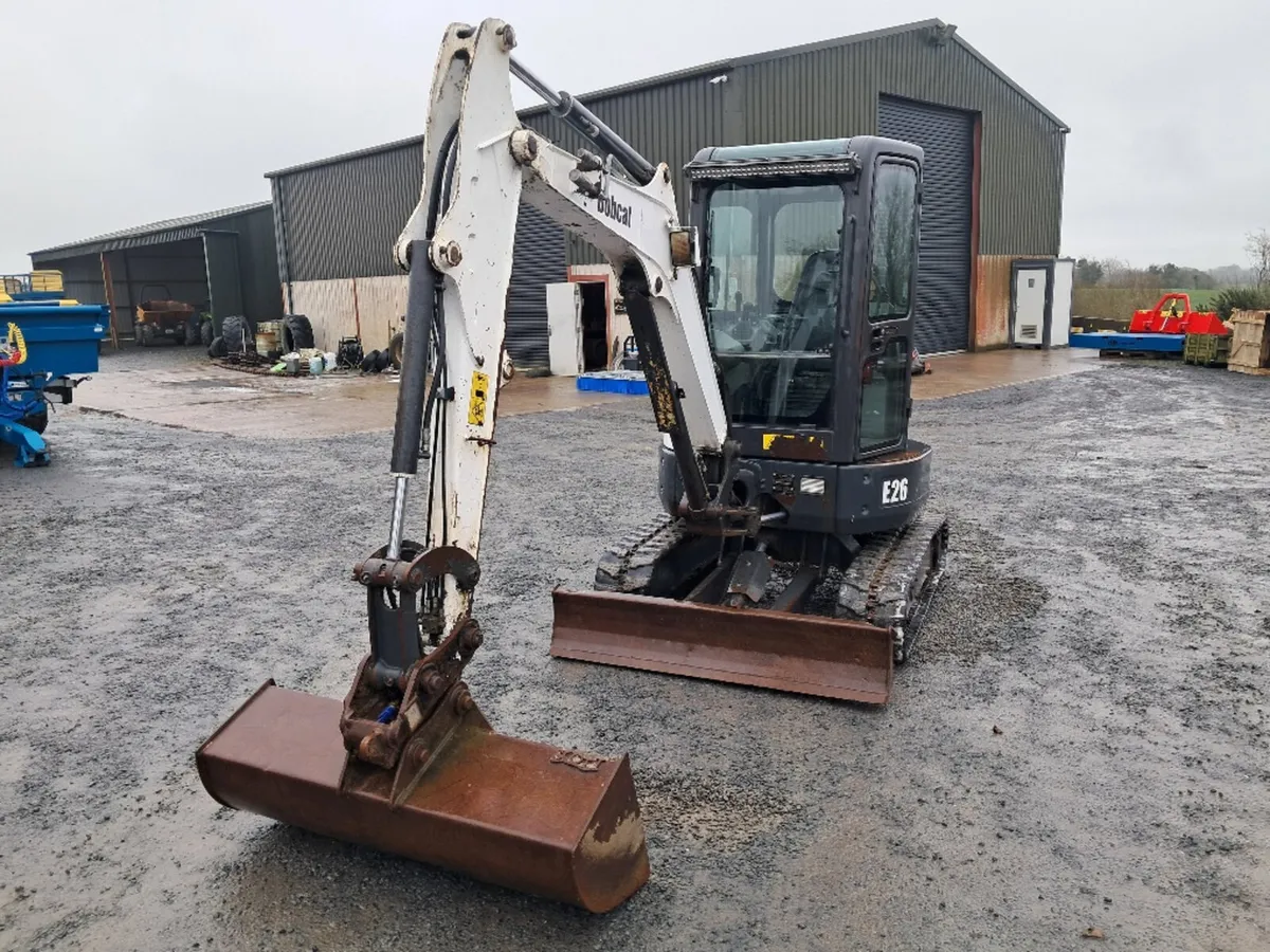 2015 Bobcat E26 - Image 2