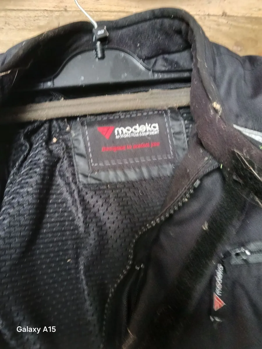 Black motorcycle suit - Image 3