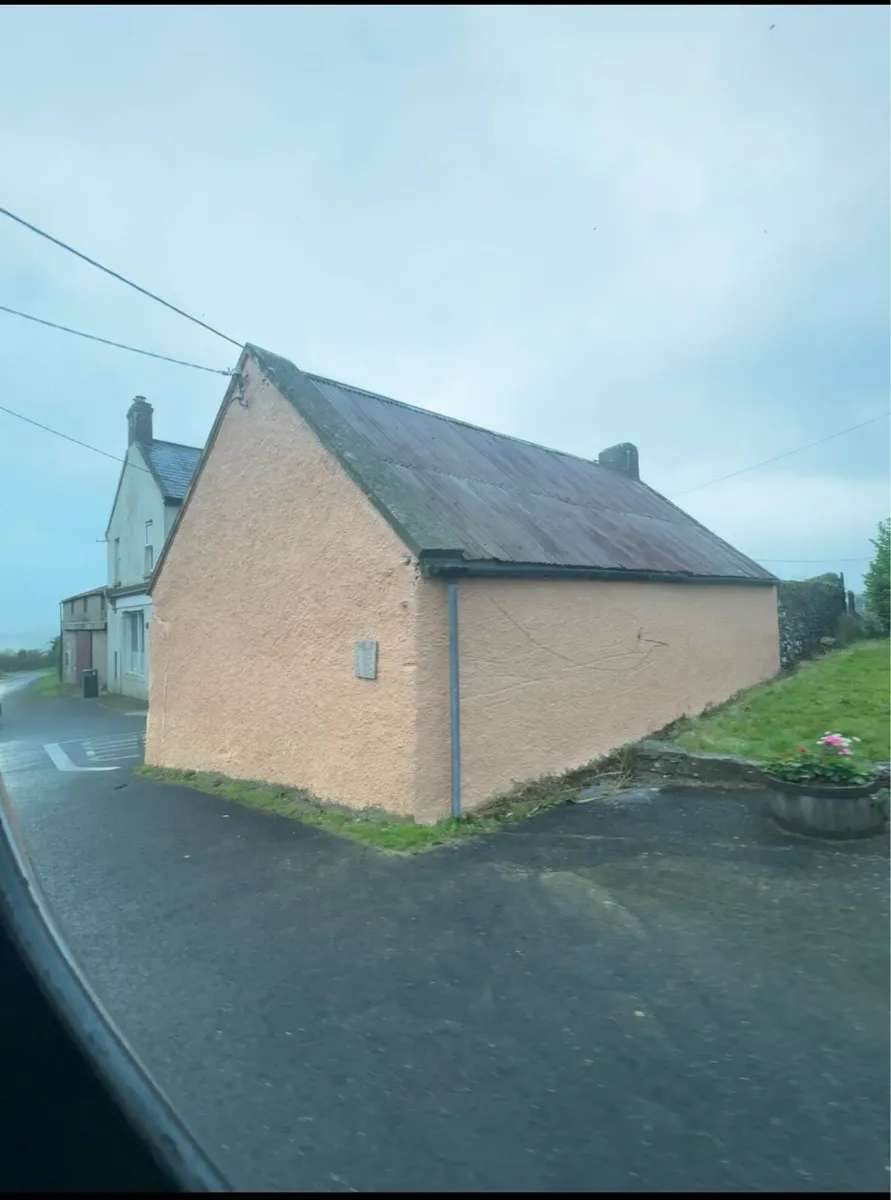 0.09 ac site with derelict cottage - Image 2