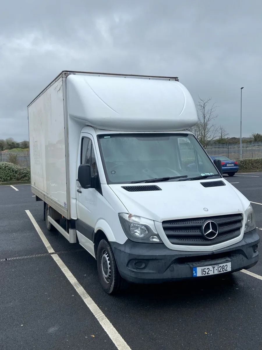 152 Luton body sprinter quick sale €4999 - Image 2