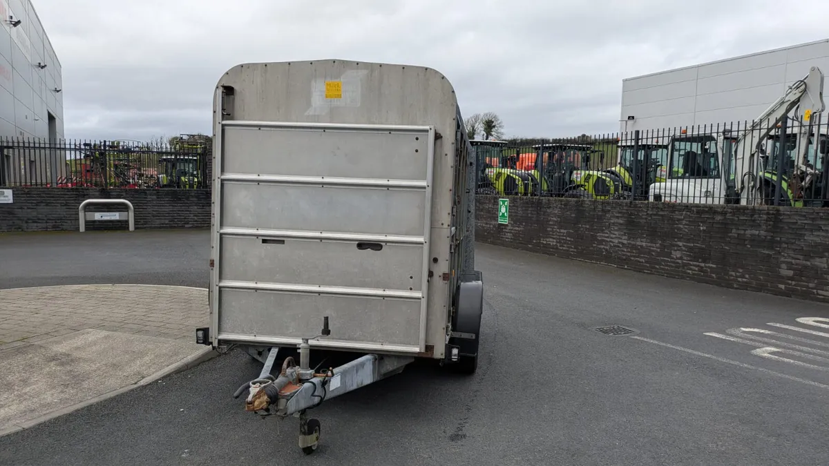 Ifor Williams 10x5 Ta510 Livestock Trailer - Image 3