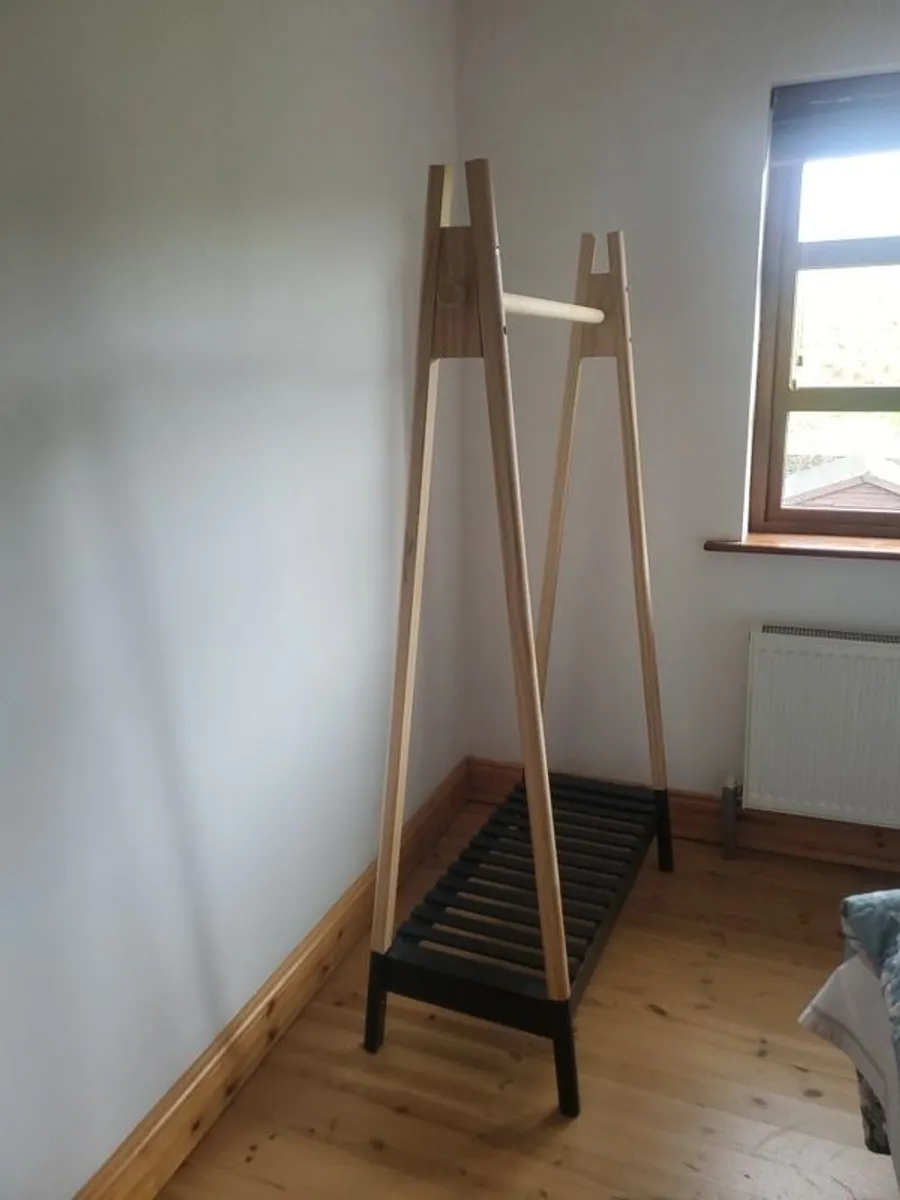 JENNET Clothes rail w/shoe shelf - Image 3