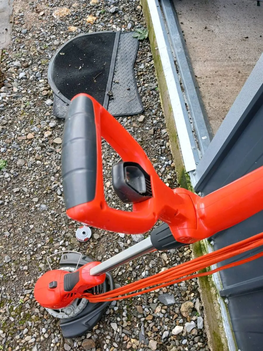 Flymo strimmer - Image 4