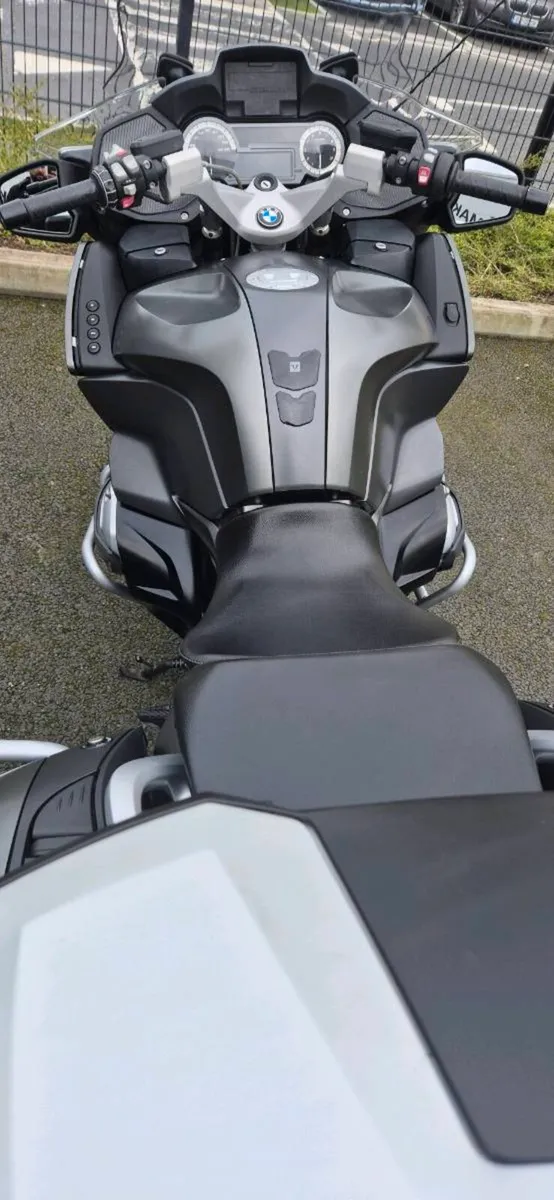 Bmw r1200rt perfect condition - Image 3