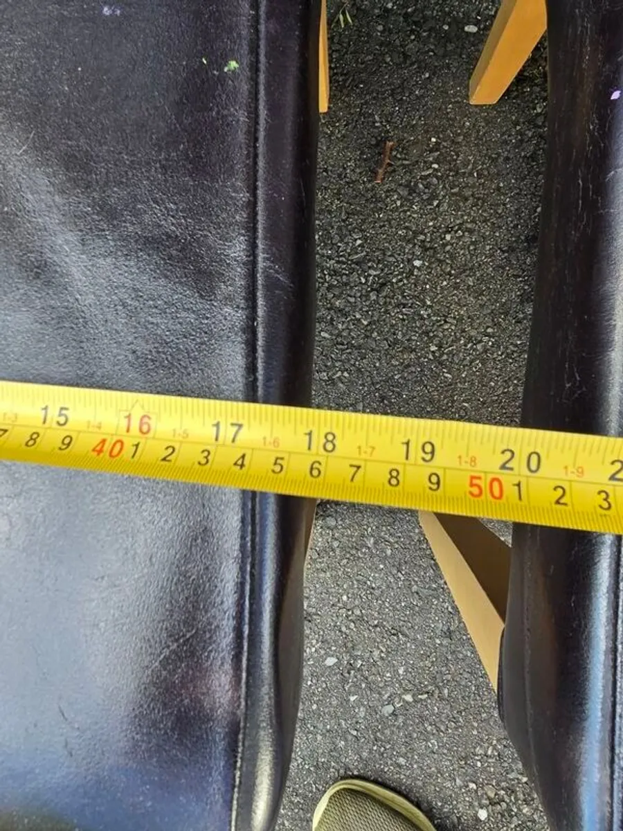 8 x Tuscan Dining Chairs - Image 2