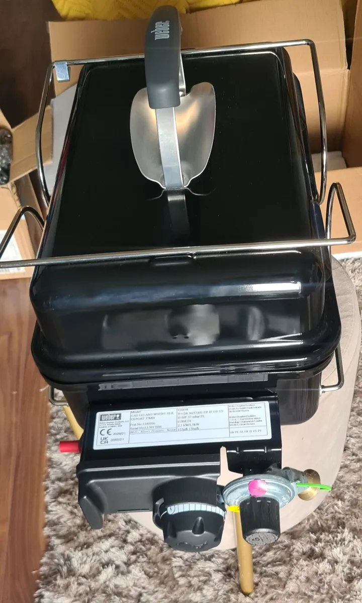 Weber Go-Anywhere Portable Gas Barbecue - Image 1