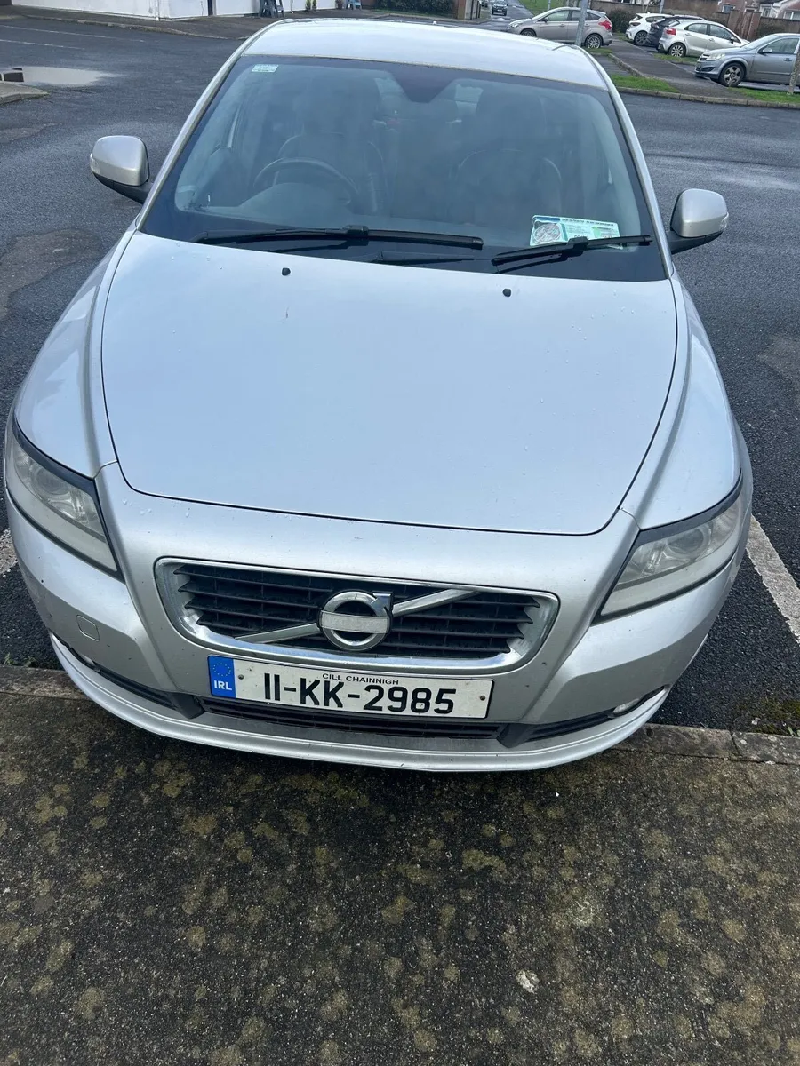 Volvo S40 - Image 1
