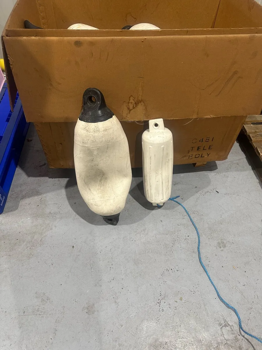 Boat fenders - Image 1