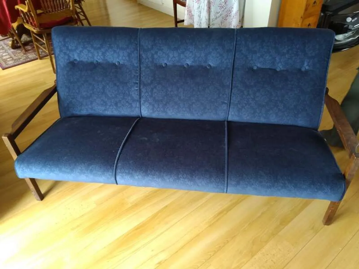 EZ living room Sofa style along with 2 EZ living style armchairs - Image 1