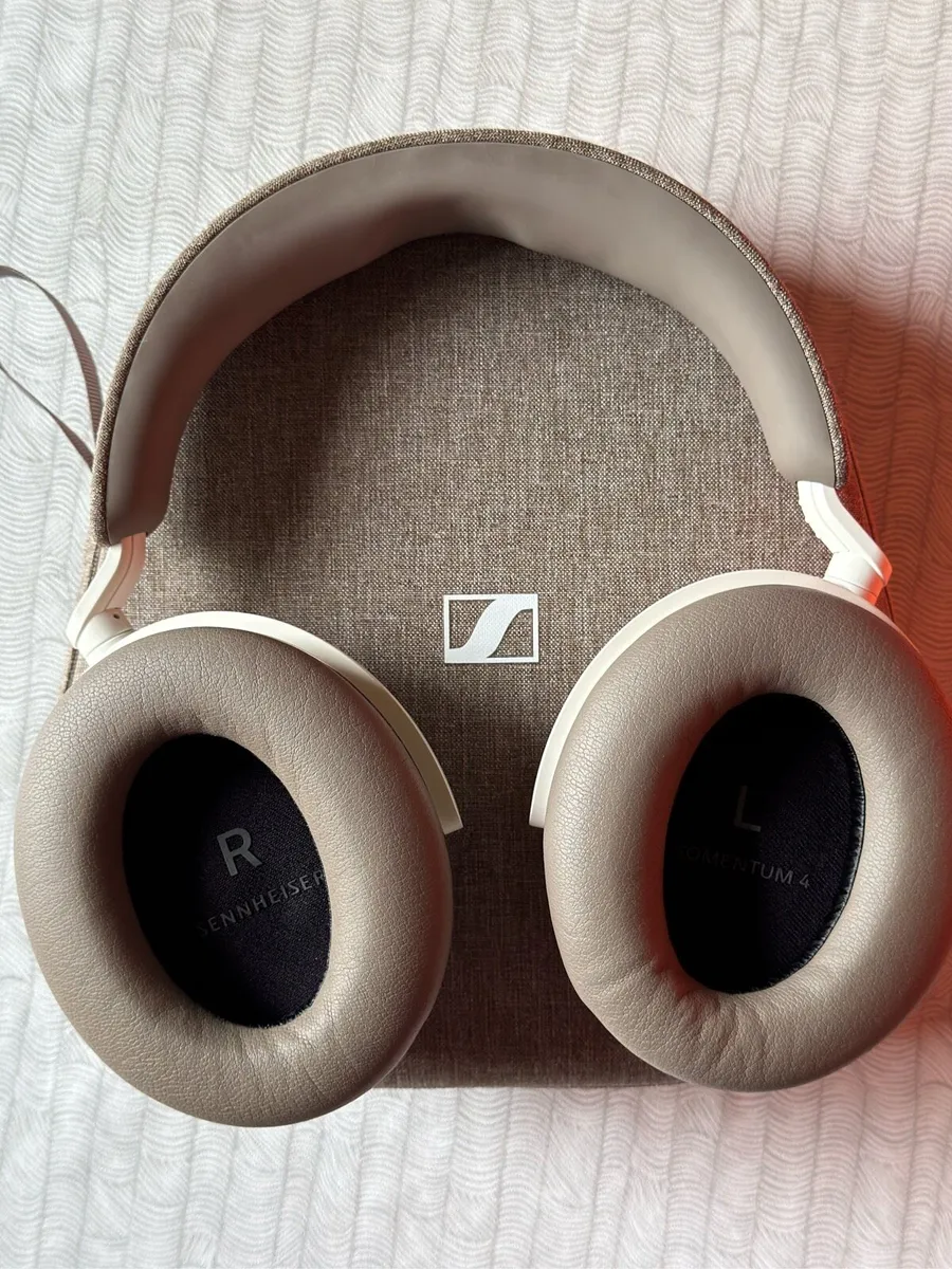Sennheiser Momentum 4 Wireless Headphones - Image 3