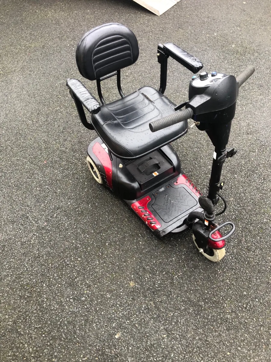 Cheap mobility scooter - Image 1