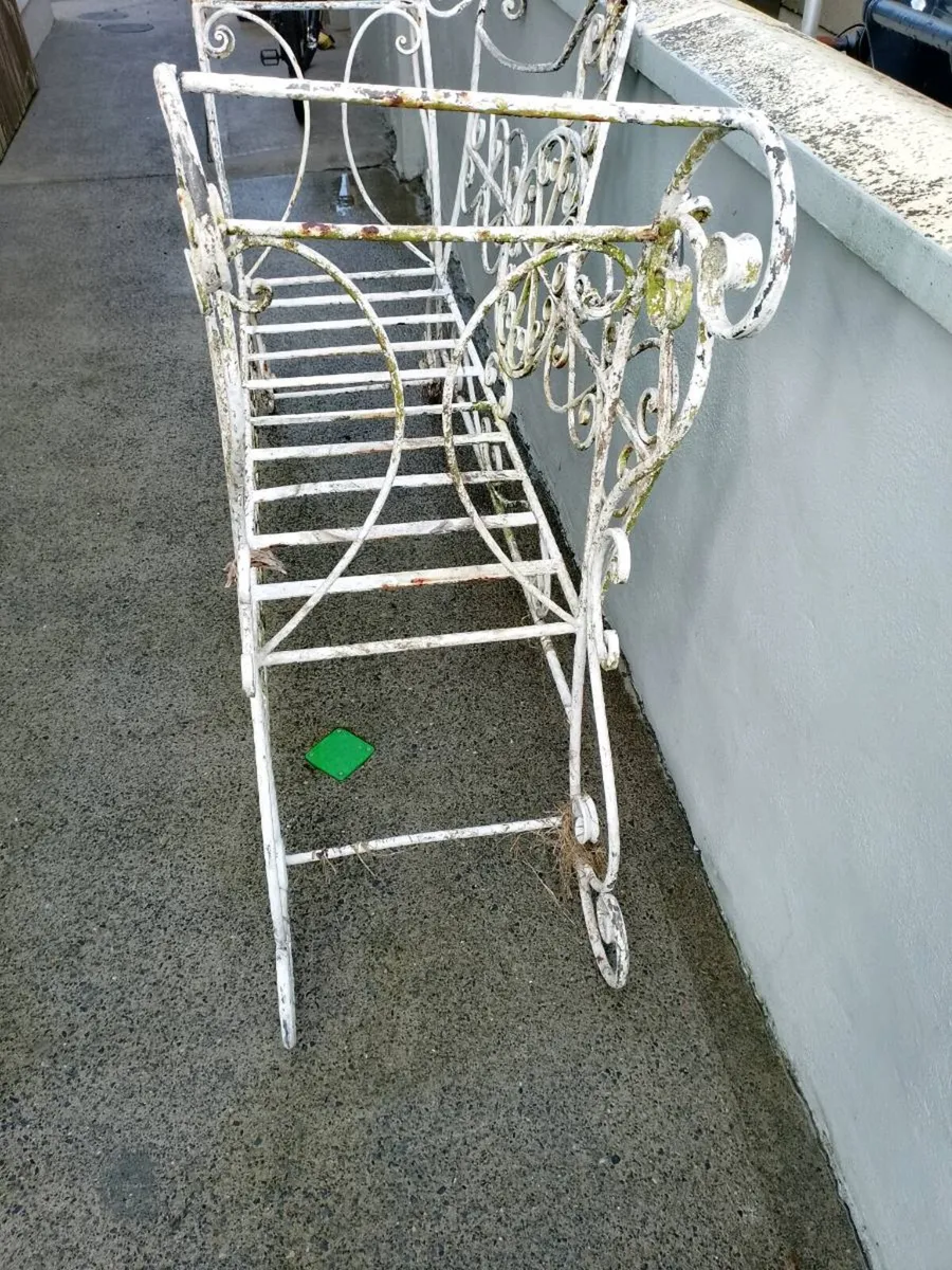 Wrought iron bench - Image 2