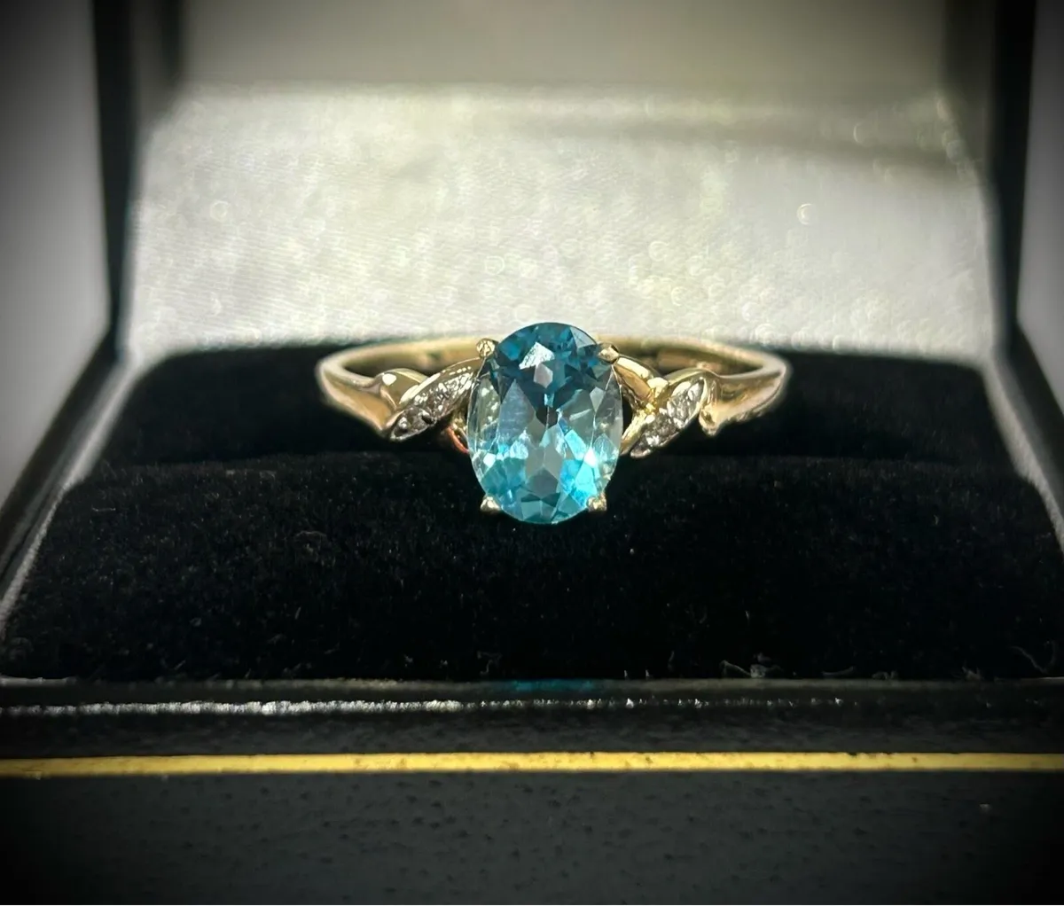 9k Gold Diamond Topaz Ring - Image 1