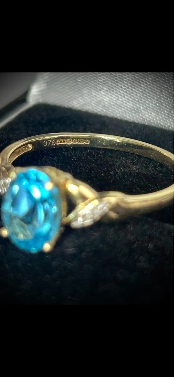 9k Gold Diamond Topaz Ring - Image 3