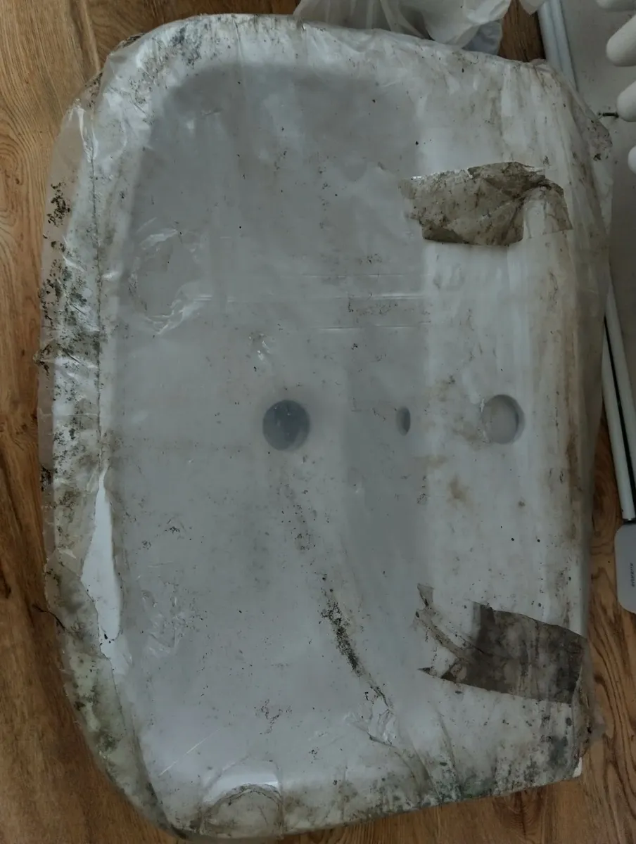 WHB  bathroom sink - Image 1