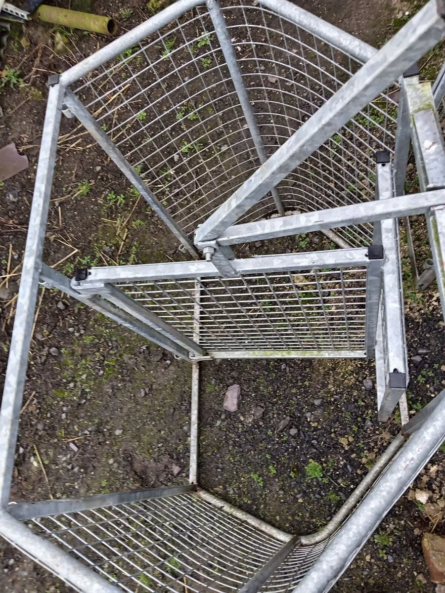 Sheep equipment, generator - Image 3