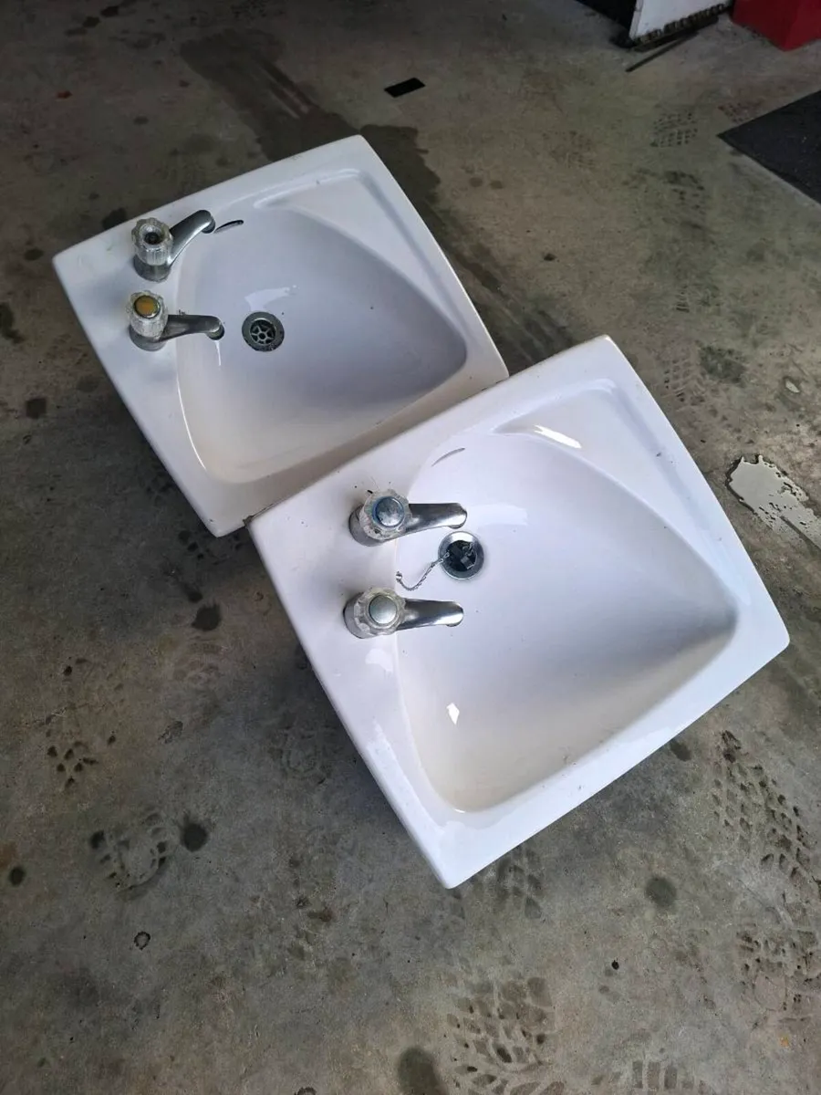 Inset sinks - Image 2