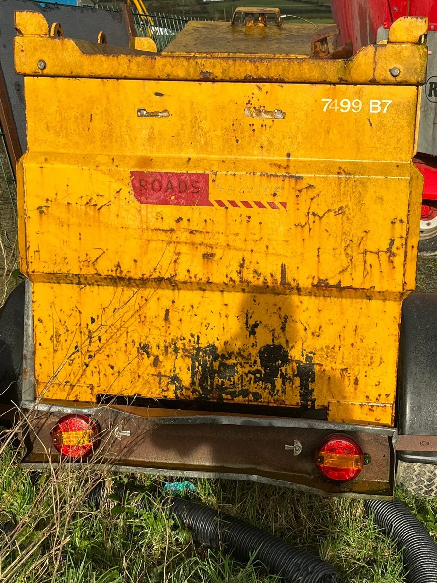 1000 litre bowser - Image 2