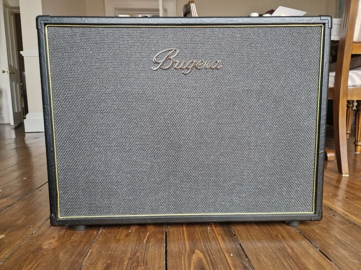 Guitar speaker cabinet - Image 1