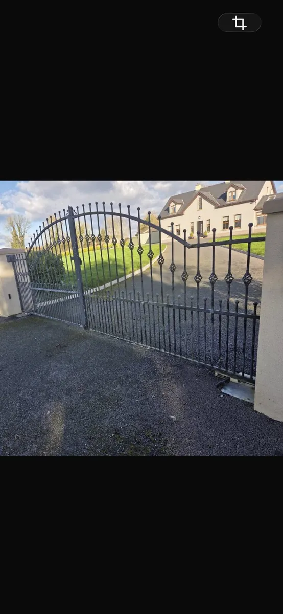Residential Gates - Image 2