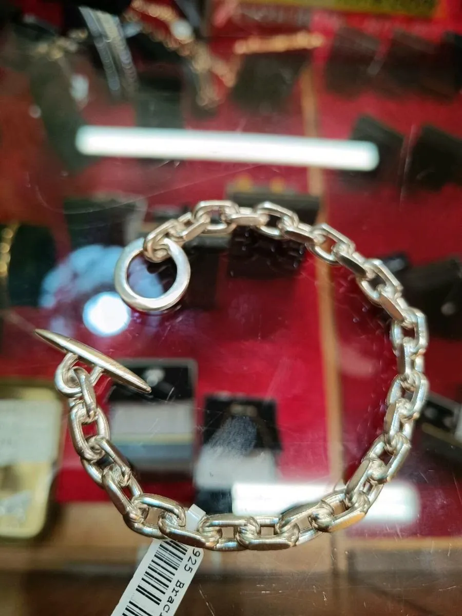 Interlock Link , Sterling Silver Bracelet - Image 1
