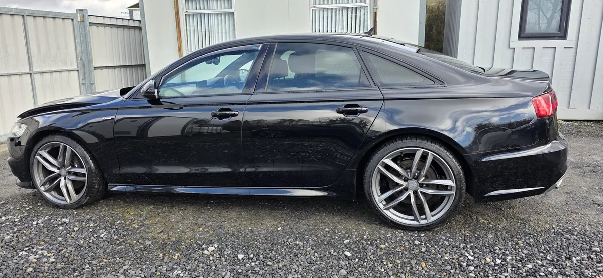 171 AUDI A6 3.0 DIESEL QUATTRO - Image 4