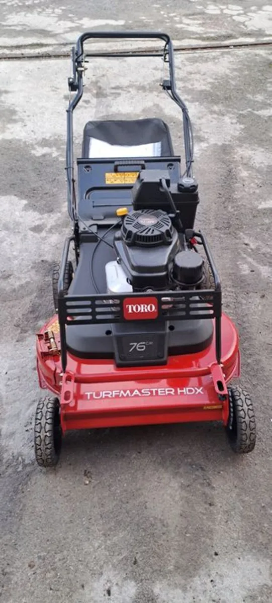 Toro TurfMaster 22205TE Professional 30" Commercia - Image 3