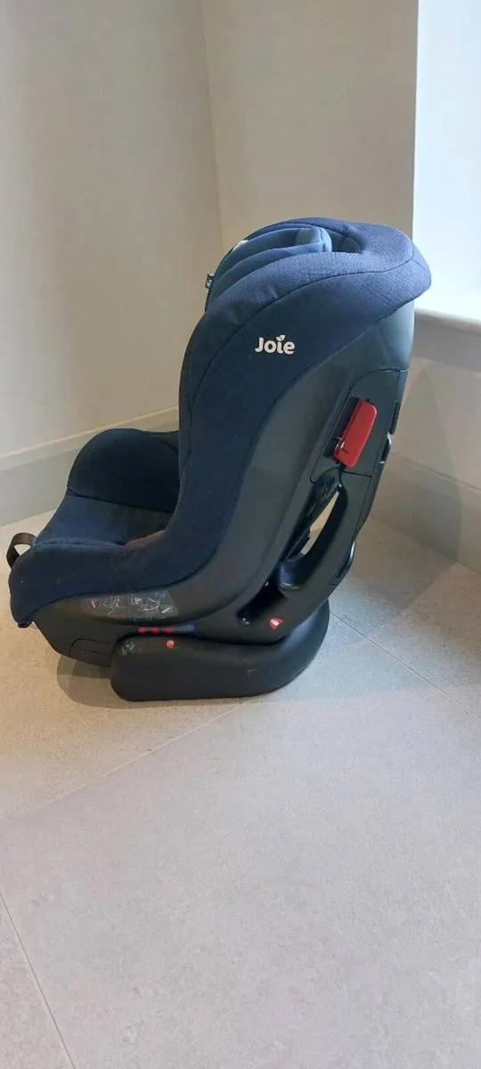 Joie car seat - Image 1