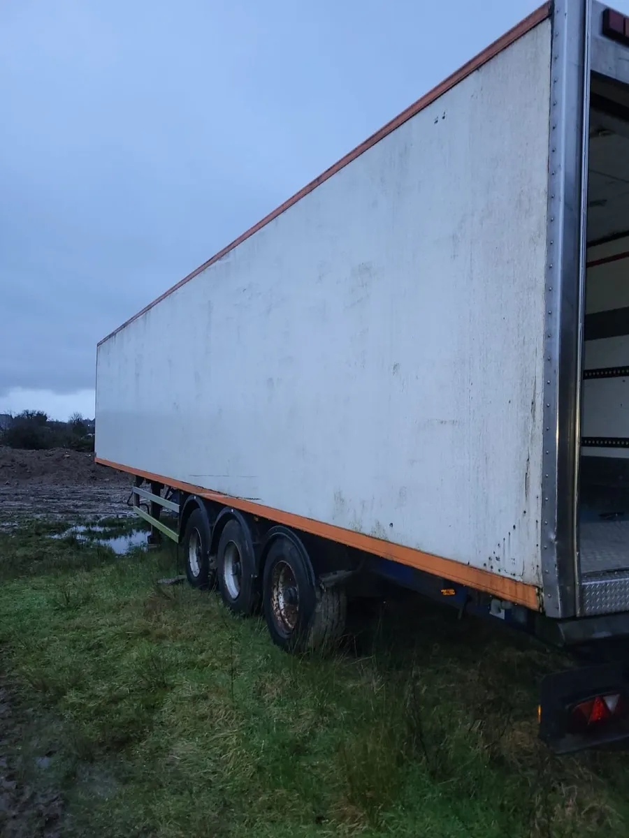 40ft Refrigerated Trailer - Image 3