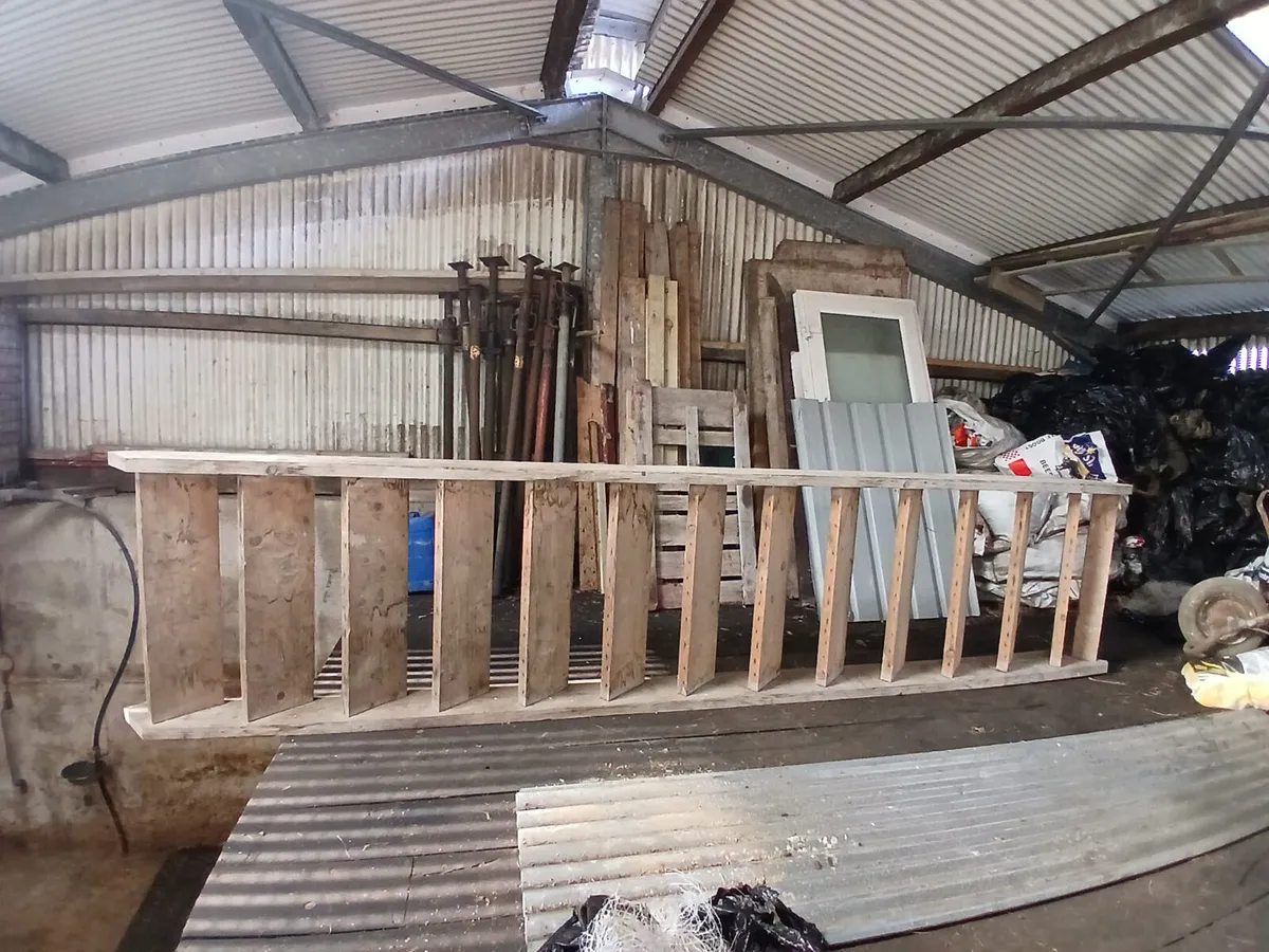 Massey ferguson  35x  tires. Stairs - Image 3